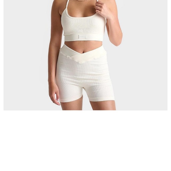 WOMEN'S PINK SODA SPORT BATON RIB SEAMLESS BRA & BIKER SHORTS - Picture 3 of 3